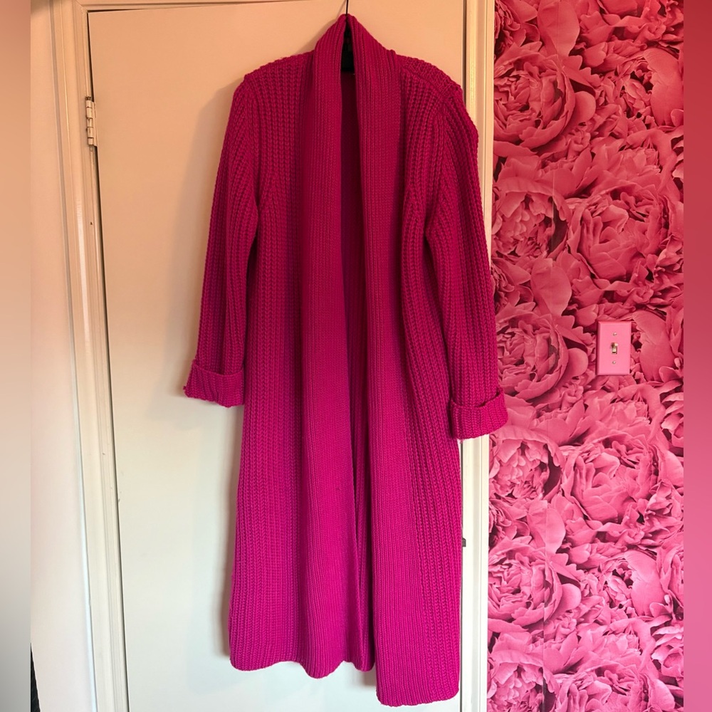 Women's Pink Knit Sweater- Vici Dolls/worn once